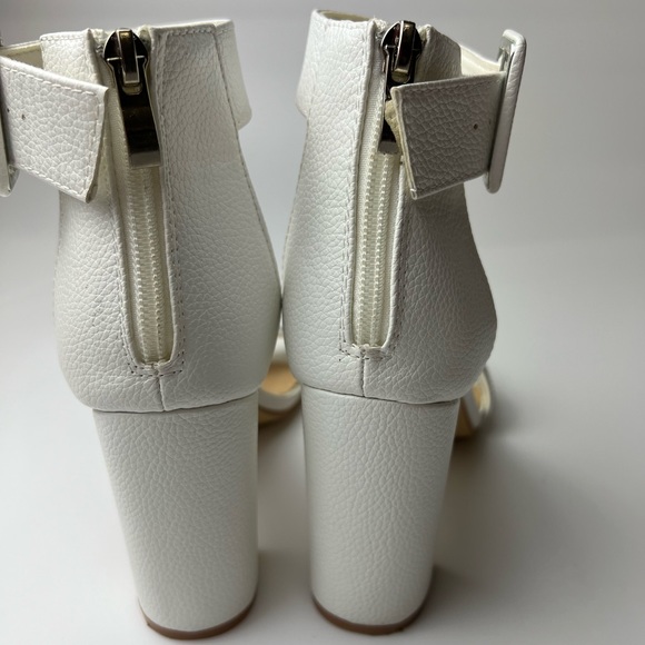 Nicole Miller Womens Heeled Sandals  Size 8.5 - Picture 15 of 16